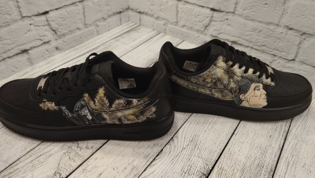 Ручная роспись Nike Air. Острые козырьки 0